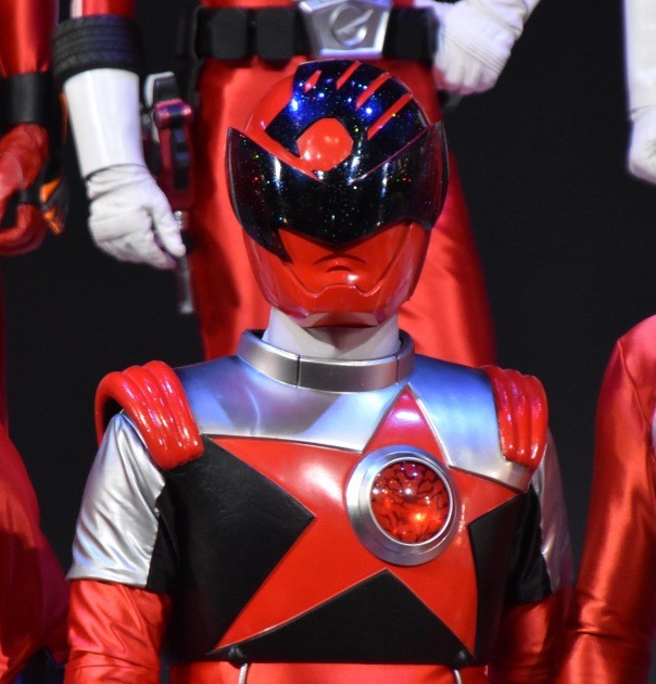 "Uchuu Sentai Kyuranger" - Shishi Red